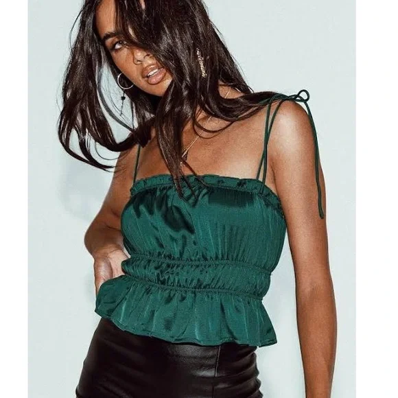 Princess Polly Irvetta Top - Picture 1 of 6